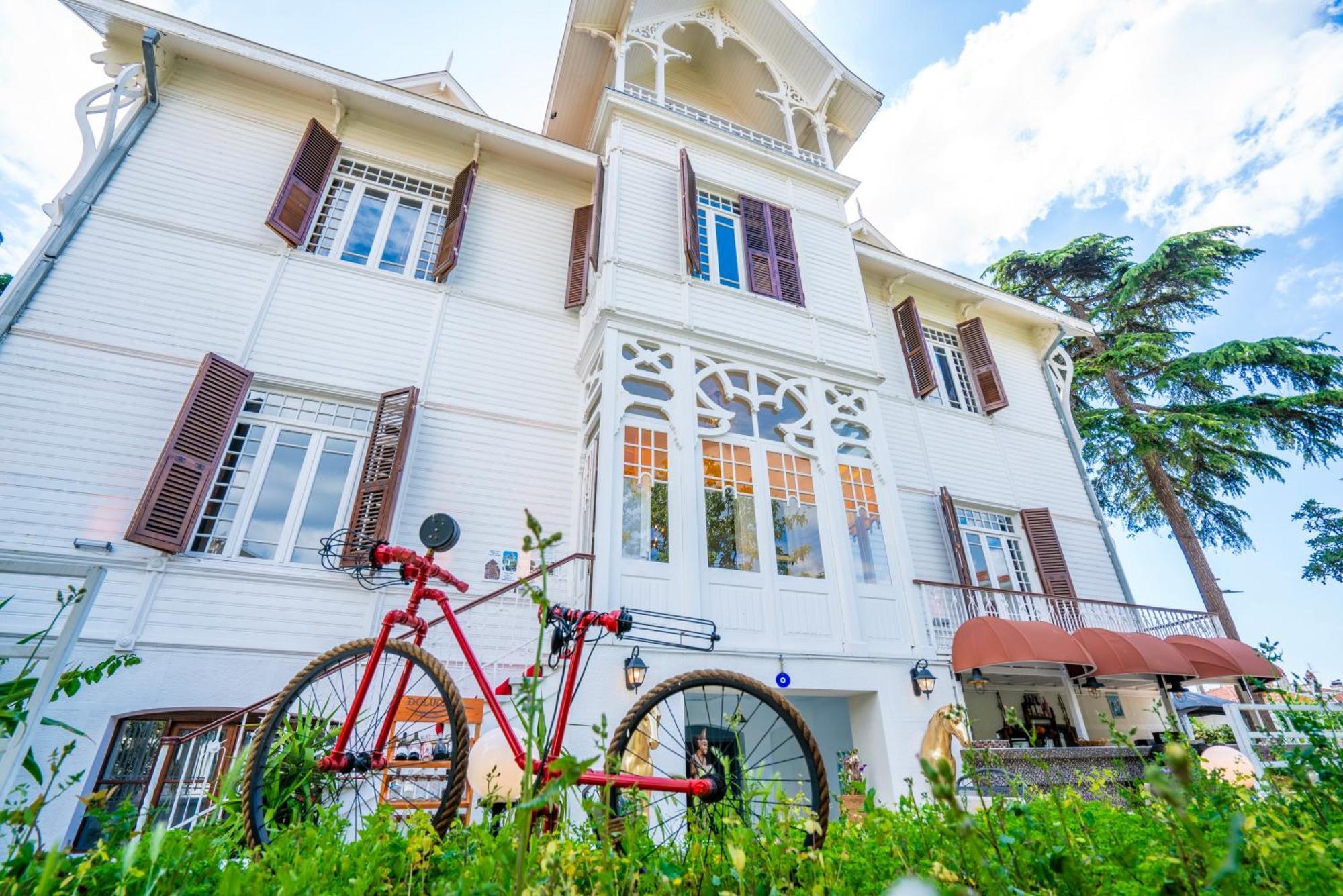 Kensington Prince'S Island Historical Mansion Adalar Exterior photo