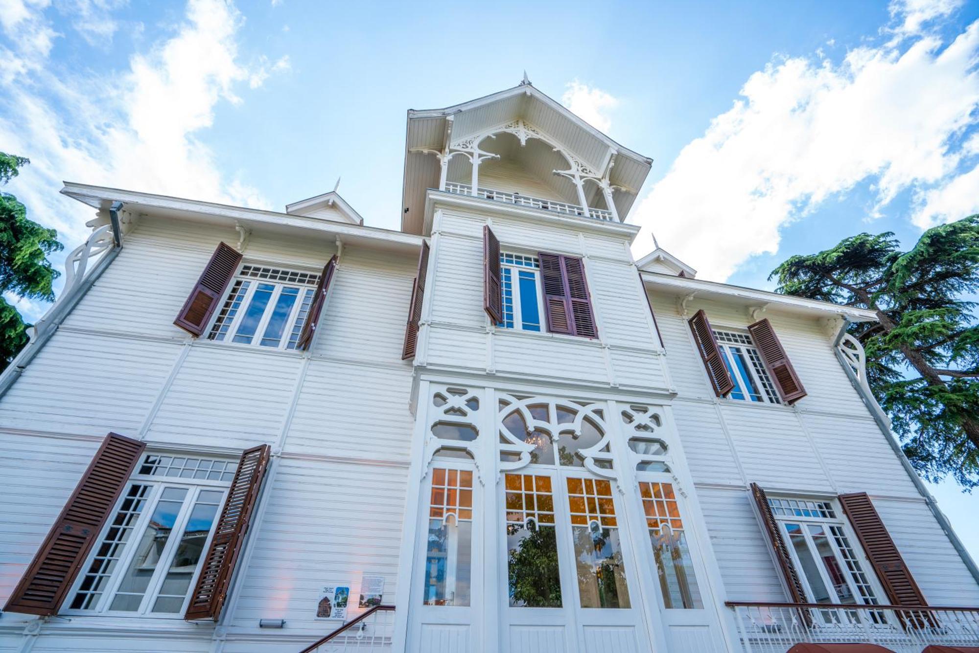 Kensington Prince'S Island Historical Mansion Adalar Exterior photo